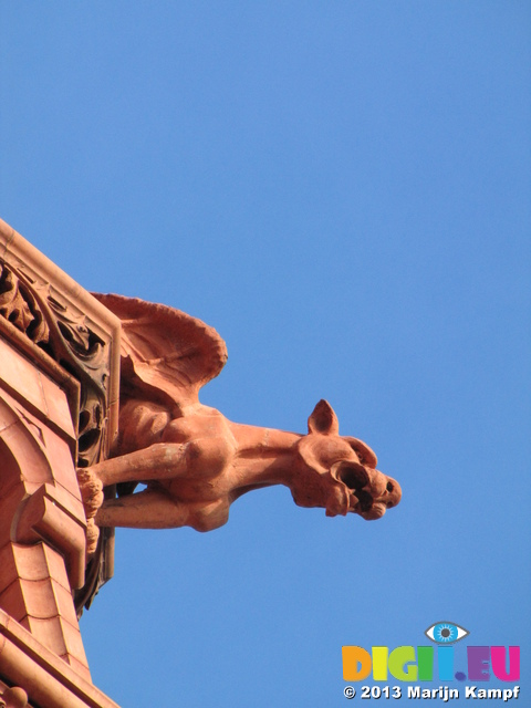 SX25765 Red gargoyle on Pierhead Building Cardiff Bay